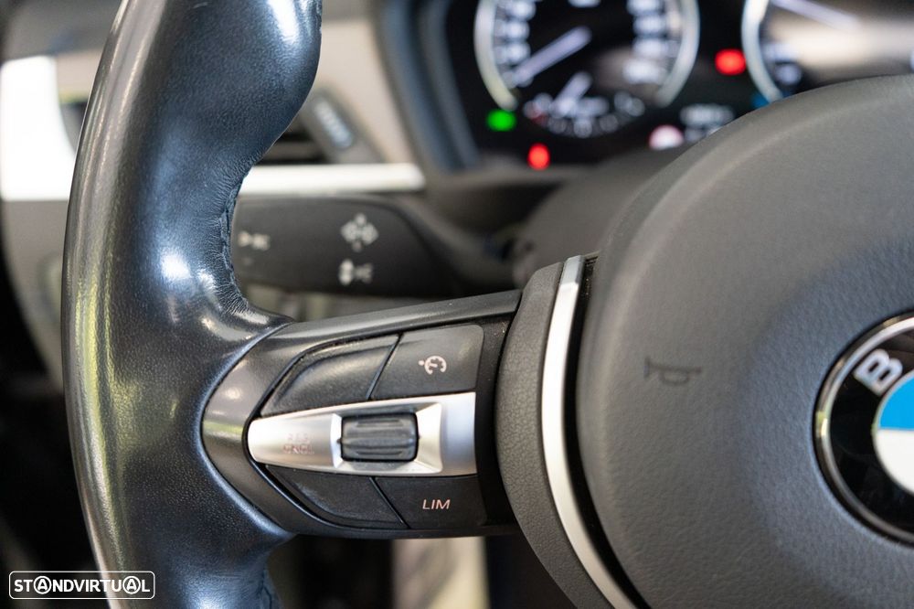 BMW X2 16 d sDrive Auto X Pack M - 26