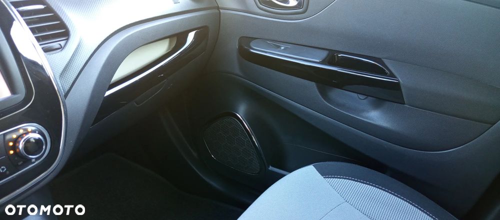 Renault Captur ENERGY dCi 90 Start&Stop Luxe - 18