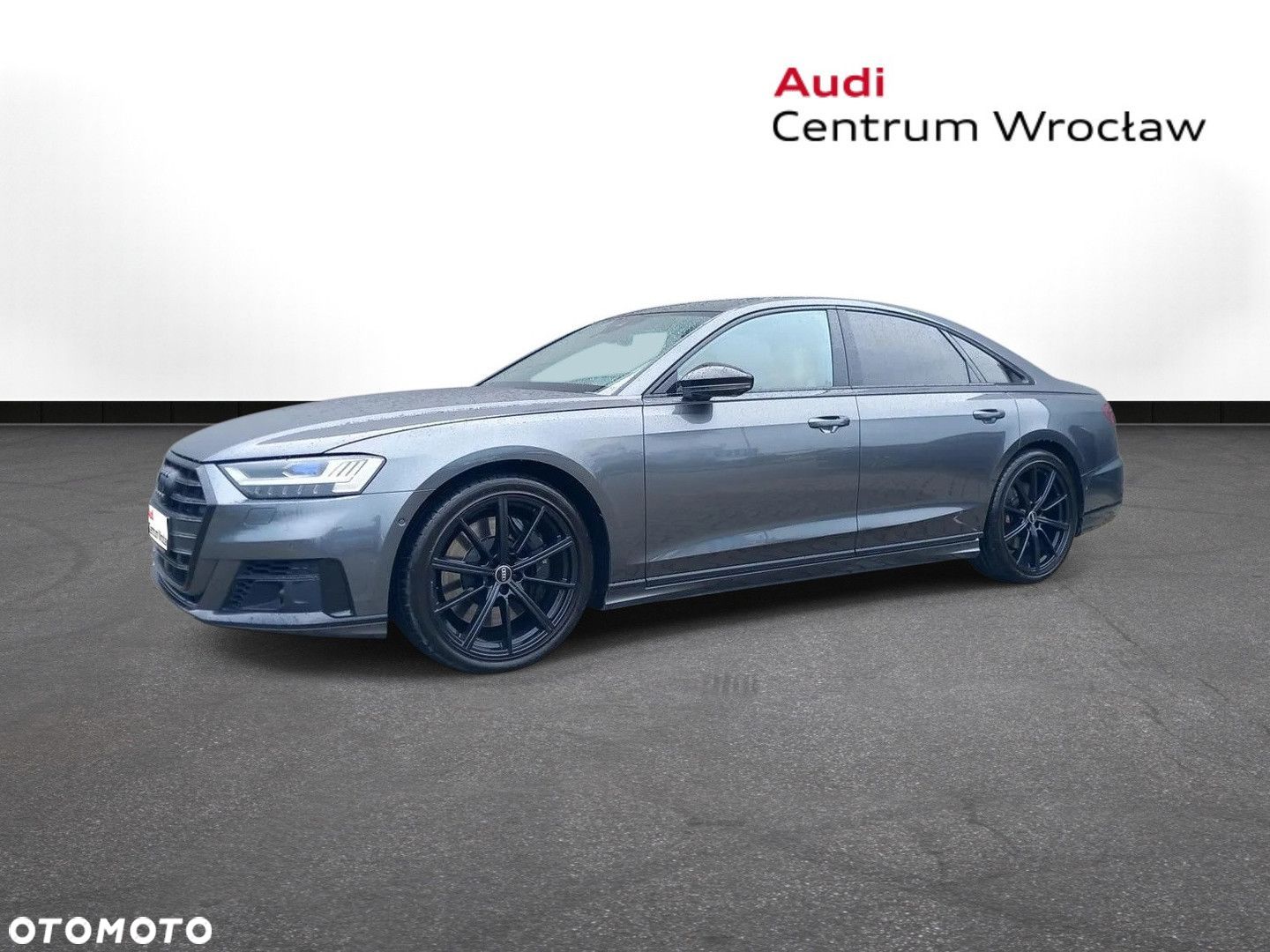 Audi S8 - 1