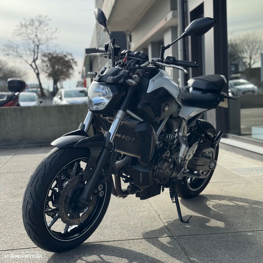Yamaha MT-07 - 5