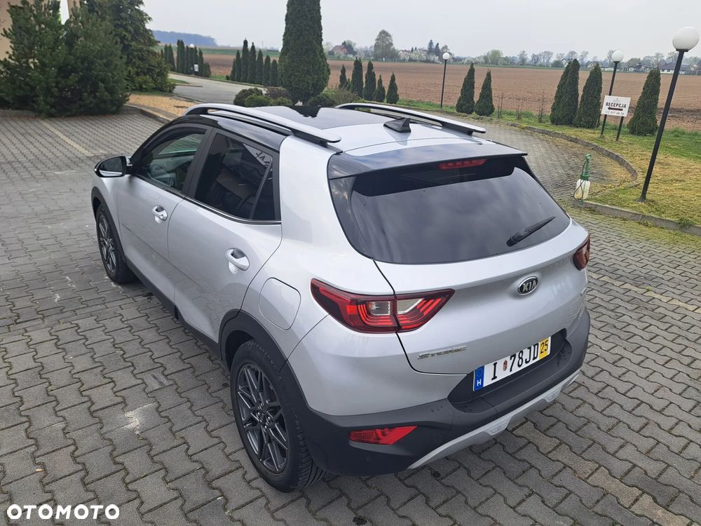 Kia Stonic 1.0 T-GDI MHEV L Business Line - 10