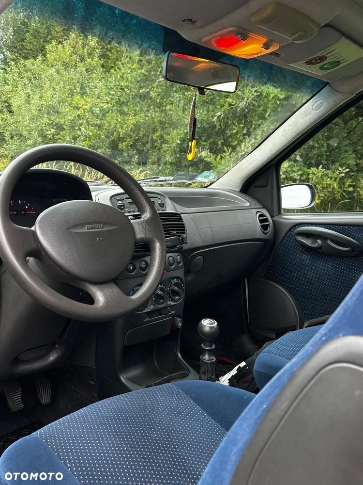 Fiat Punto 1.2 16V Dynamic - 6