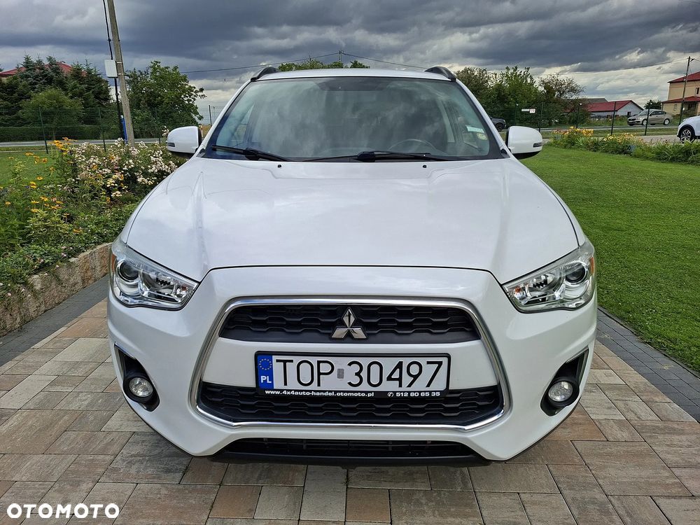 Mitsubishi ASX - 10