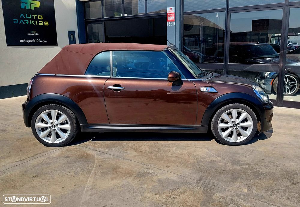MINI Cabrio Cooper S - 11