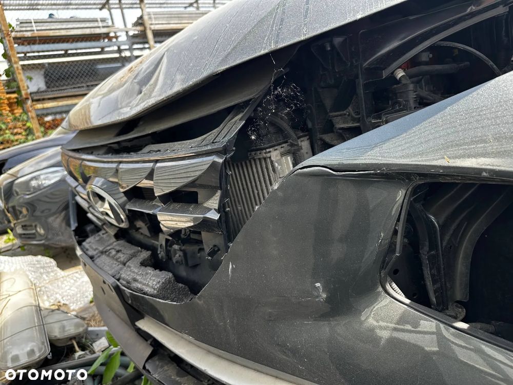 Hyundai Tucson 1.6 T-GDi 48V-Hybrid 4WD DCT Blackline - 11