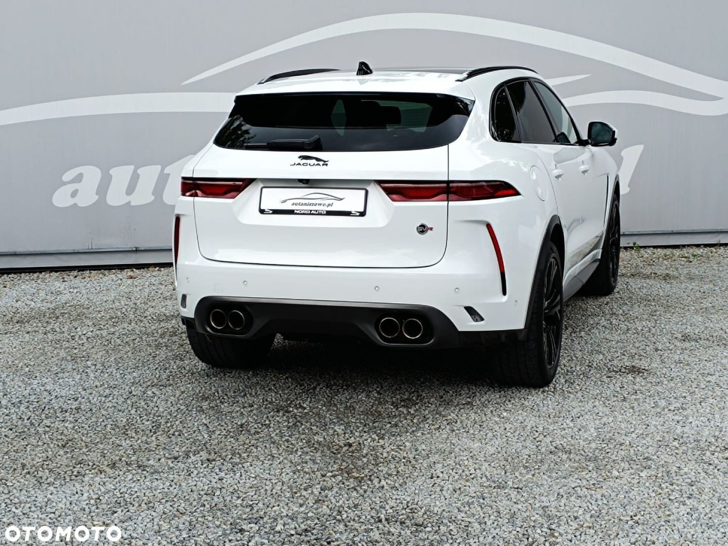 Jaguar F-Pace 5.0 V8 P550 AWD SVR - 20