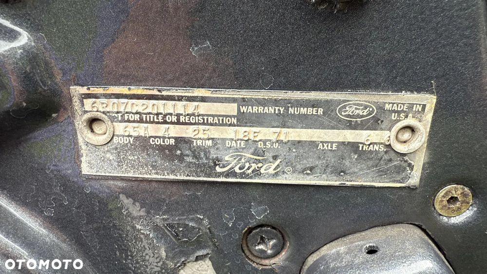 Ford Mustang - 31