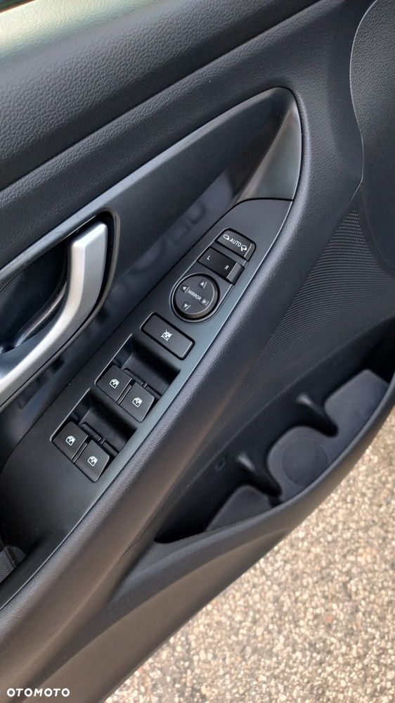 Hyundai i30 1.0 T-GDI 48V-Hybrid DCT Connect & Go - 28