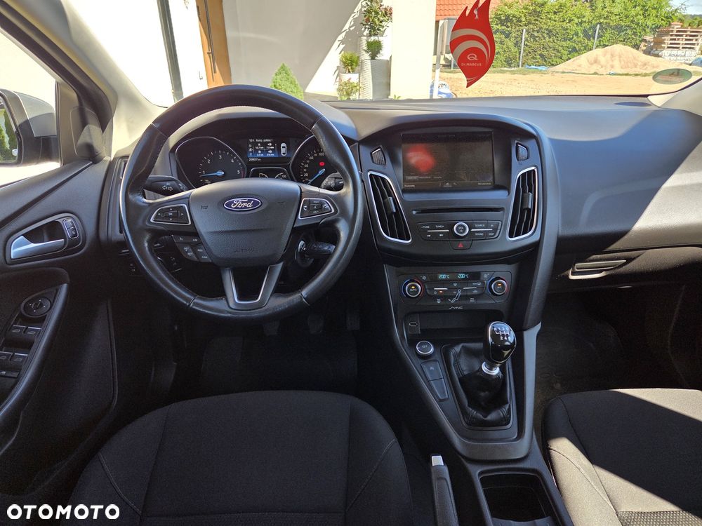 Ford Focus - 7