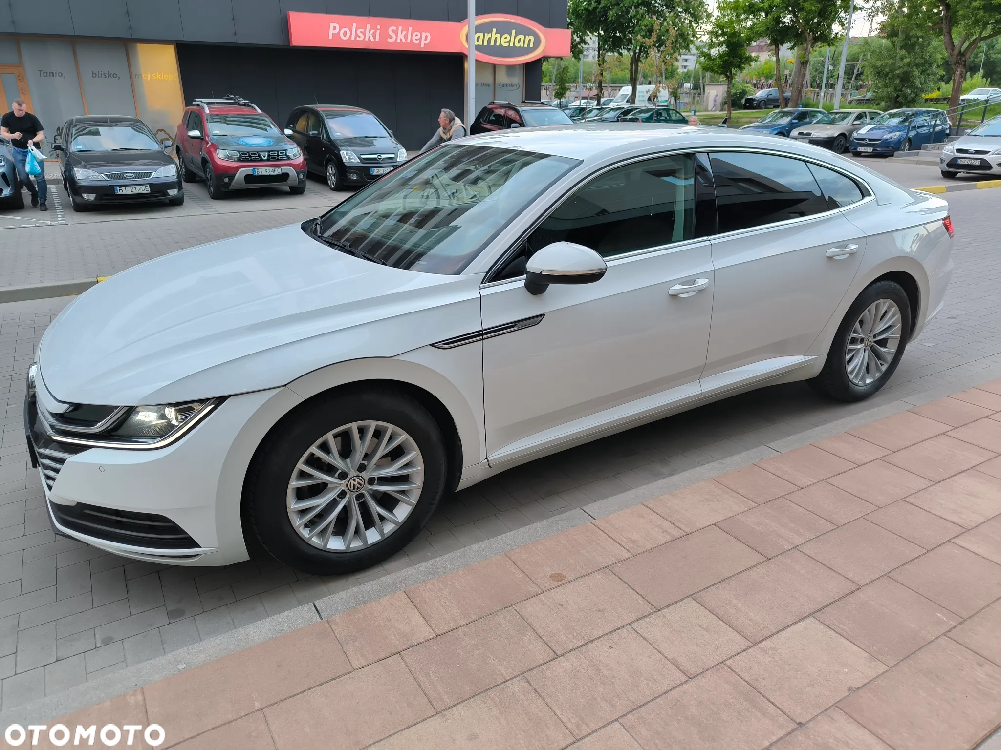 Volkswagen Arteon 2.0 TSI Elegance DSG - 4