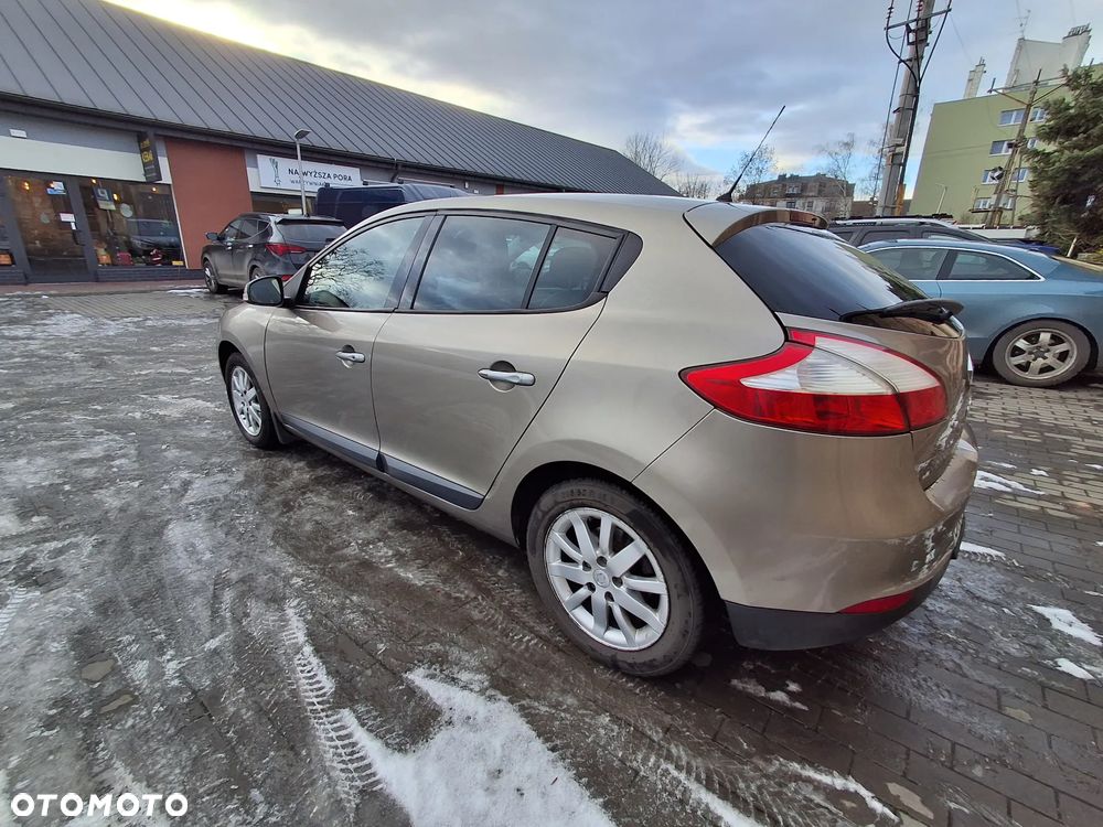 Renault Megane 1.4 16V TCE Privilege - 5