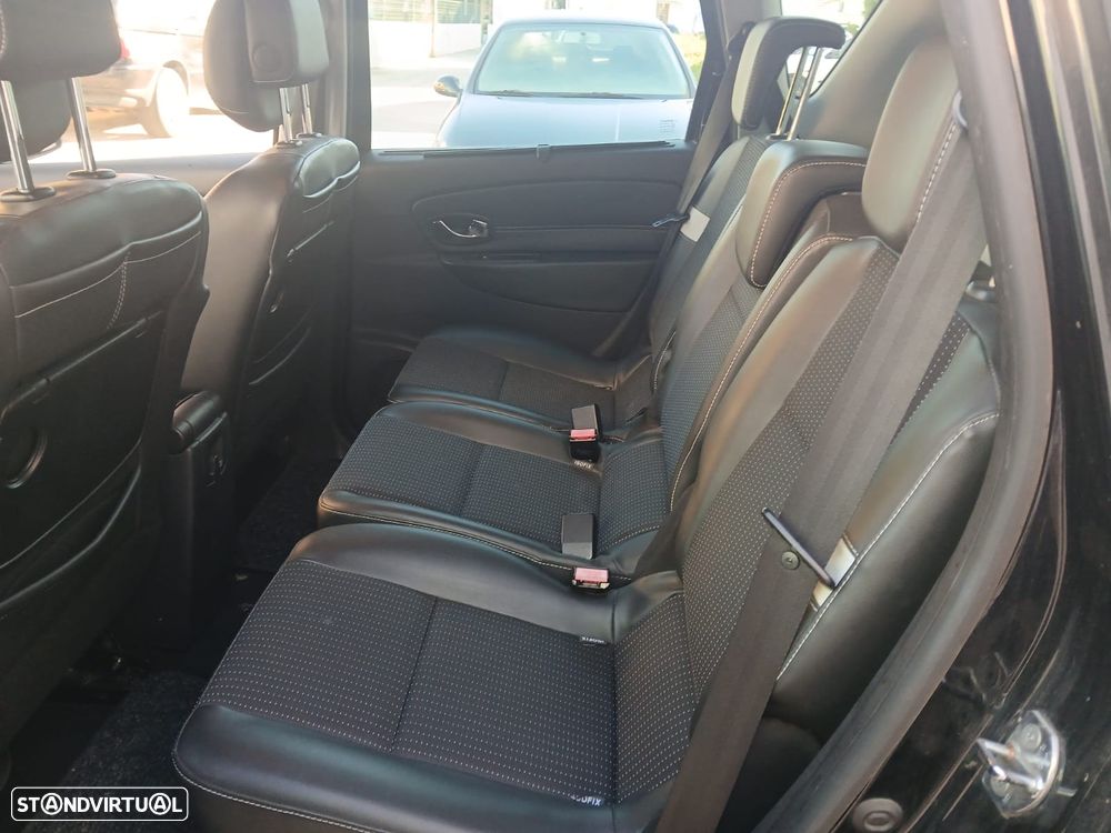 Renault Scénic 1.5 dCi Bose Edtion SS - 9