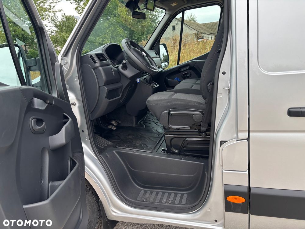Renault Master - 15