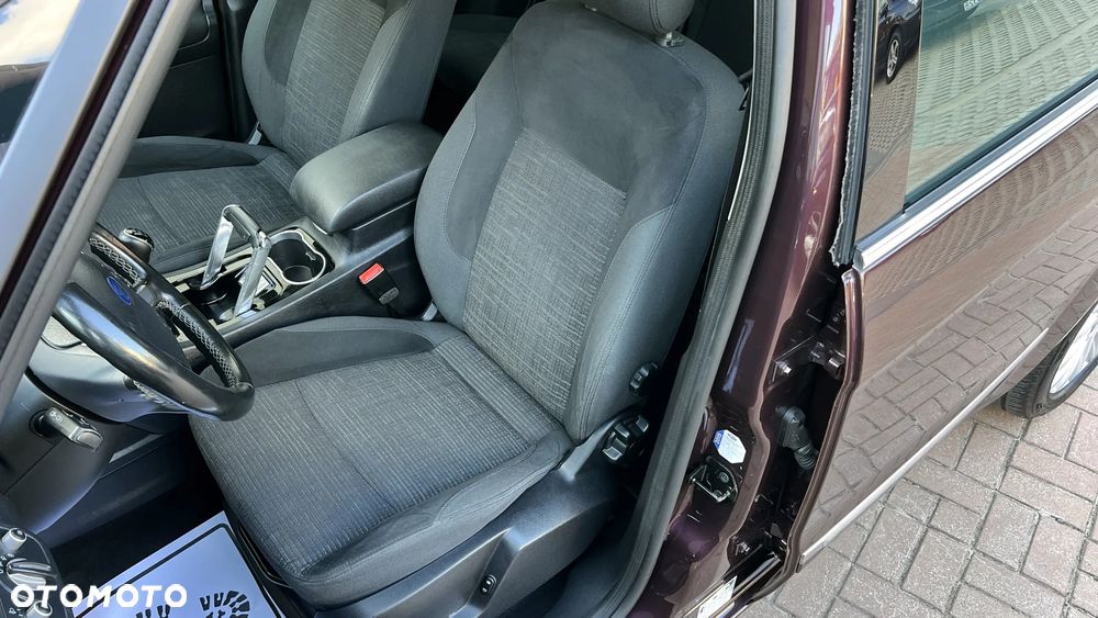 Ford Galaxy 2.0 Ghia - 6