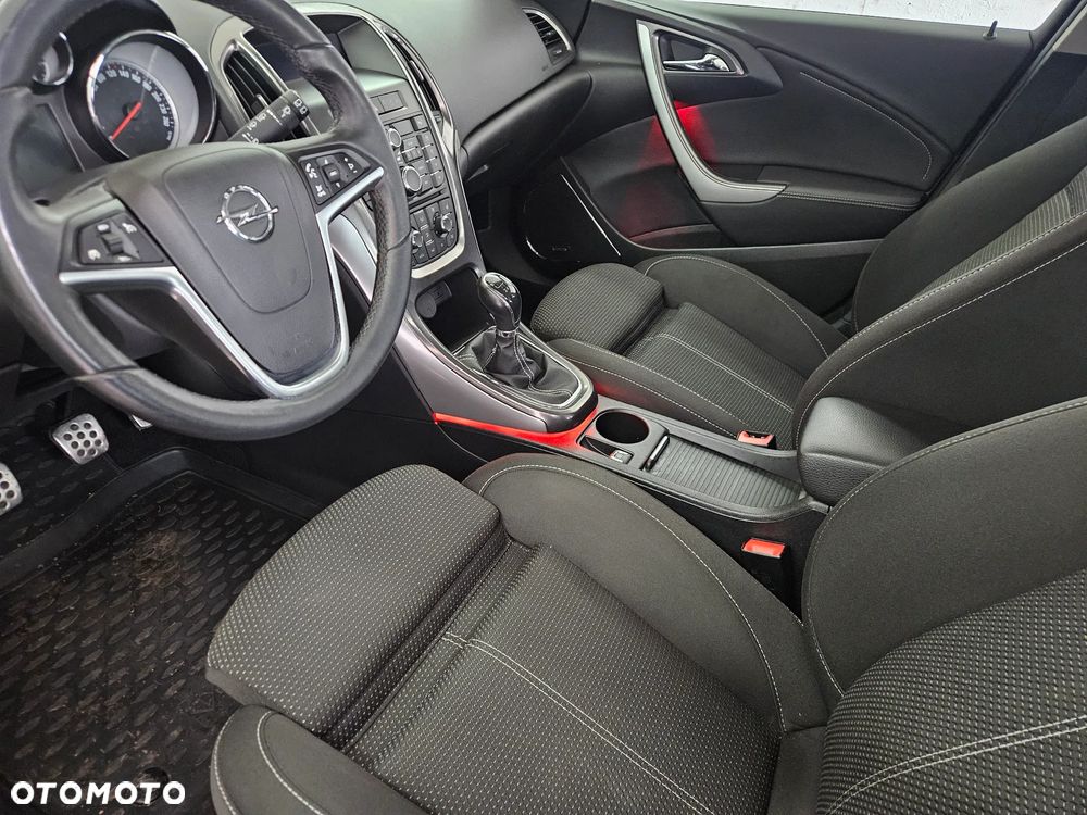 Opel Astra - 2