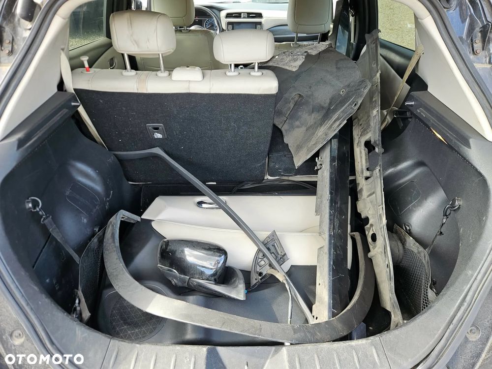 Nissan Leaf 62 kWh e+ Tekna - 17