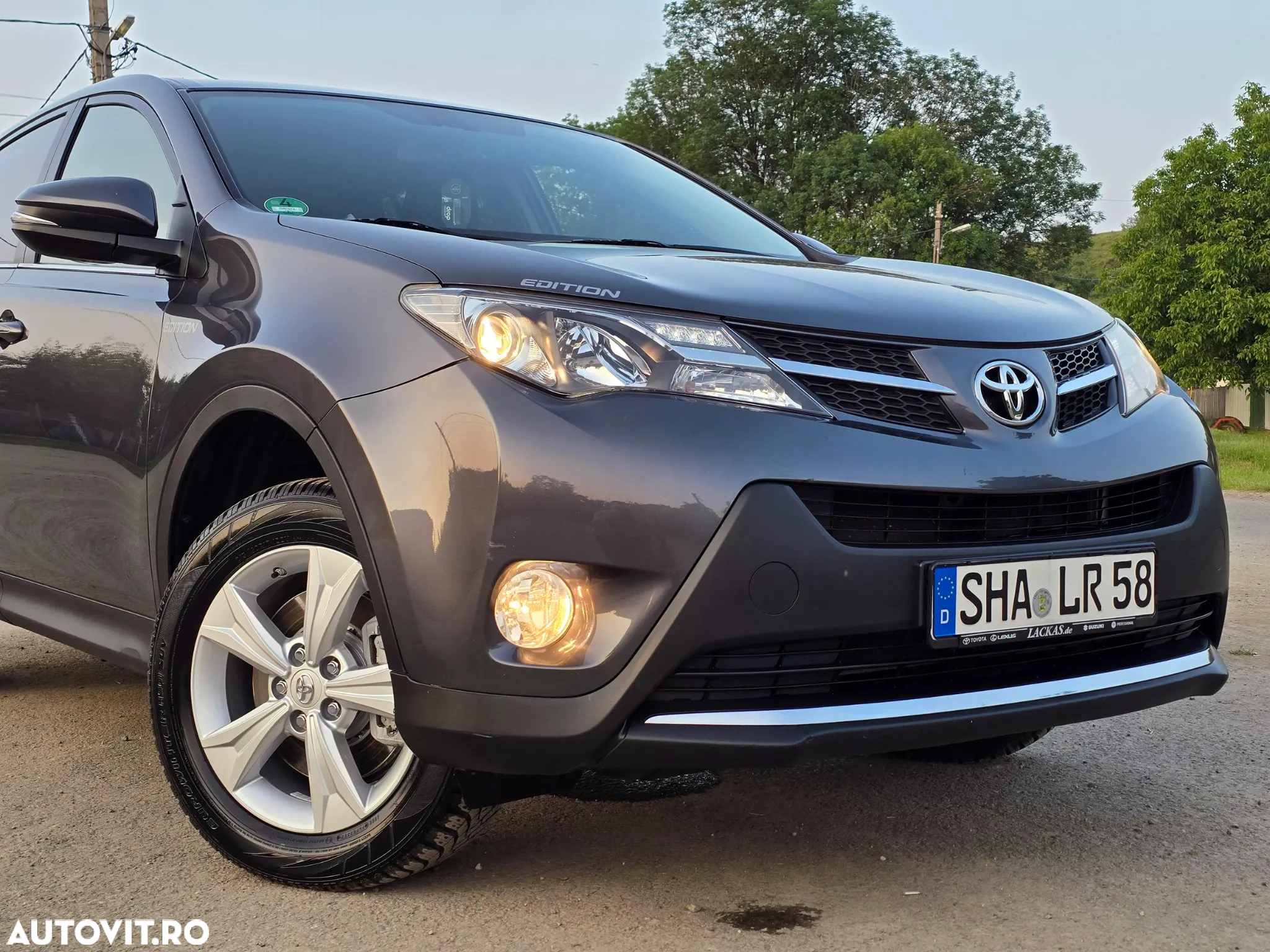 Toyota RAV4 2.2 D-4D 4x4 Edition - 9