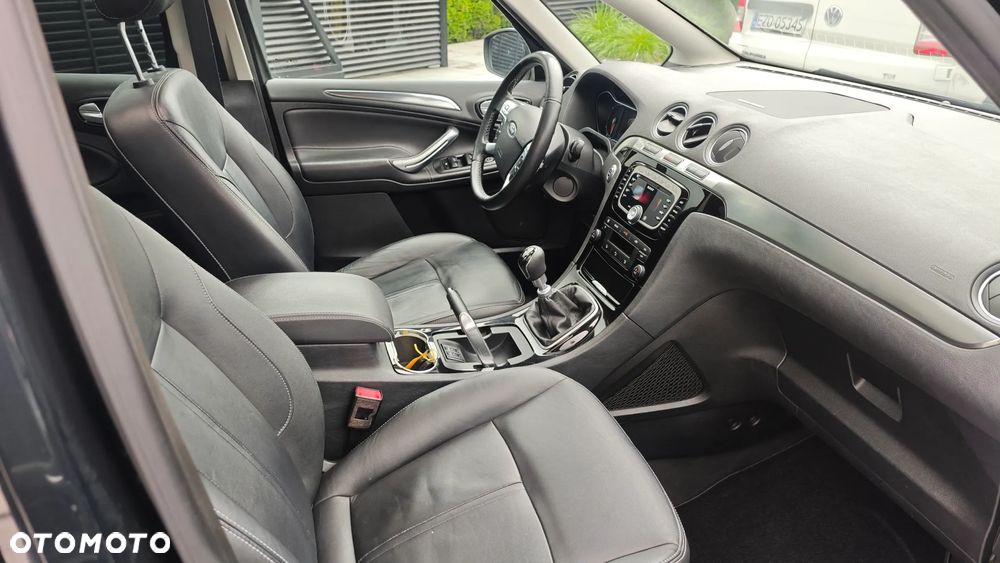 Ford S-Max 2.0 TDCi DPF Titanium - 7