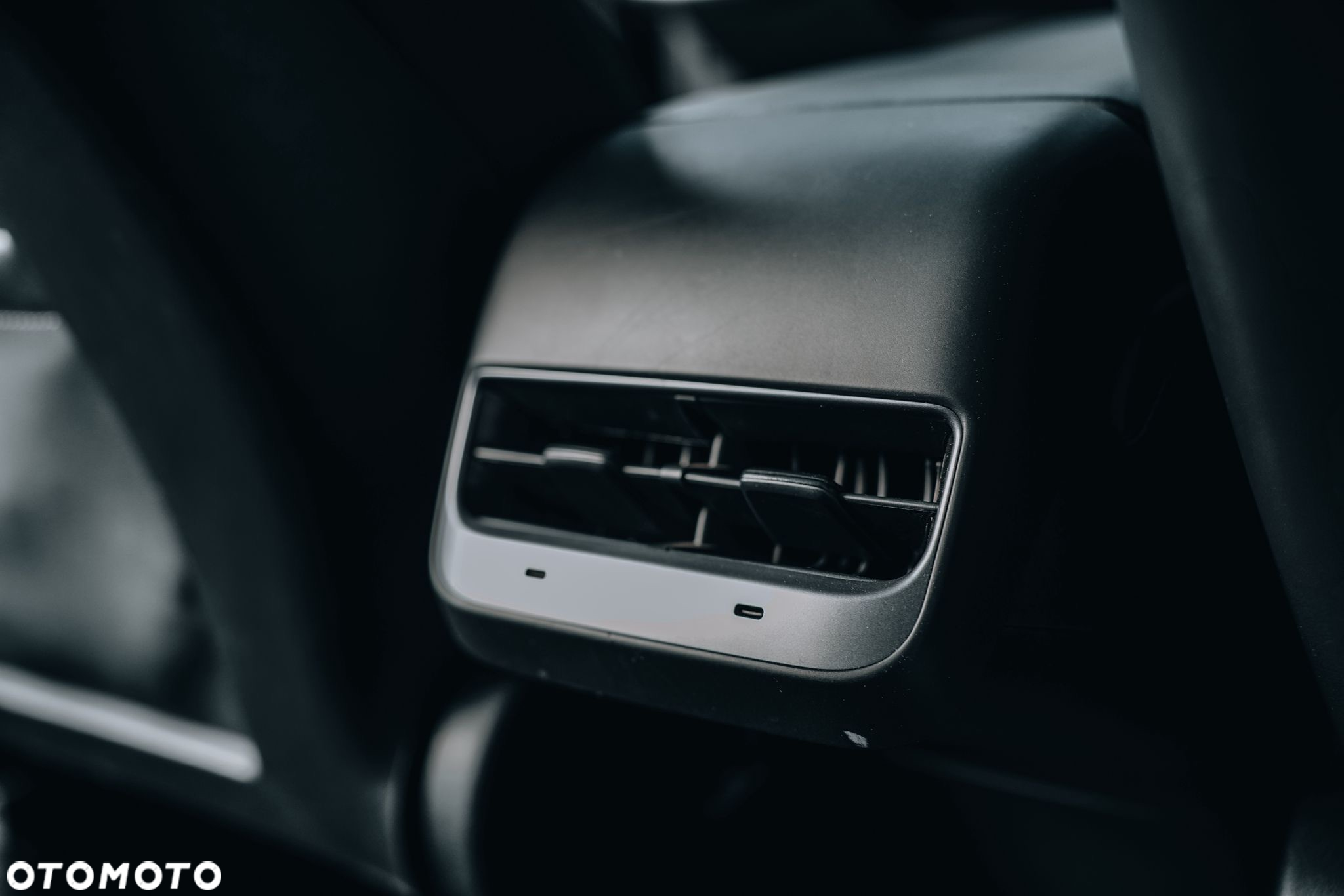 Tesla Y Model Long Range Dual Motor AWD - 30