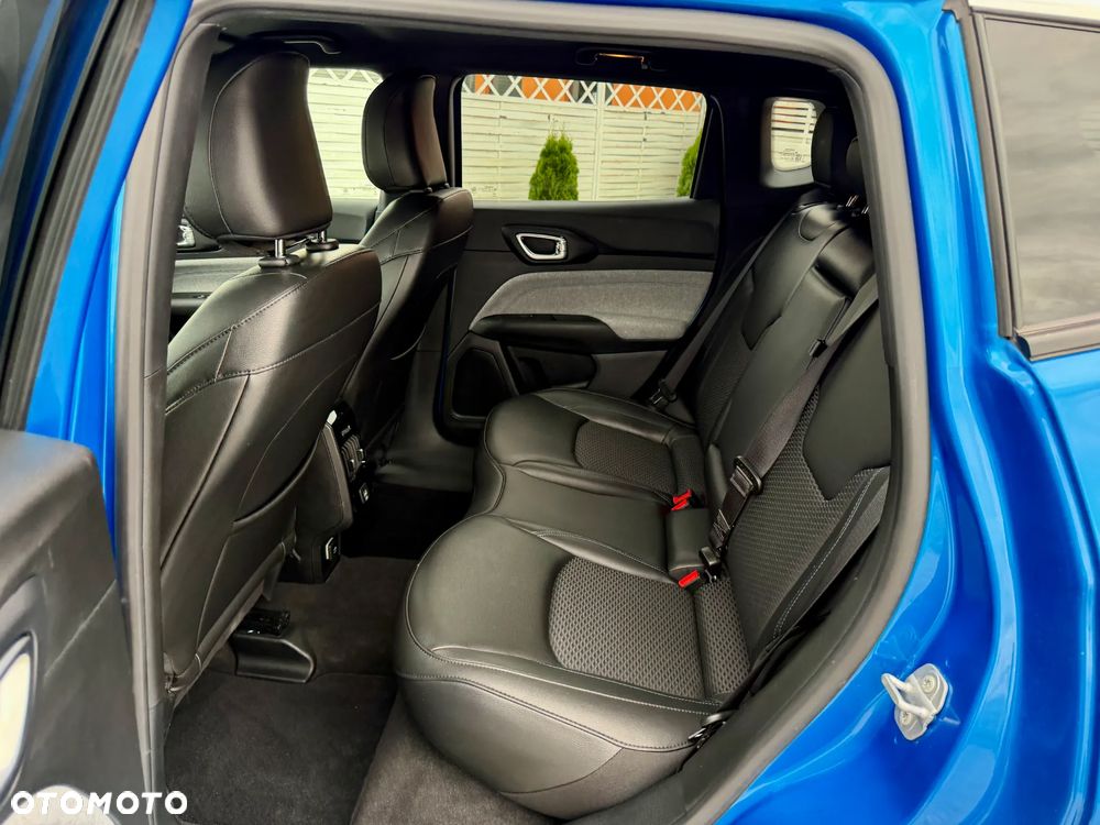 Jeep Compass - 19