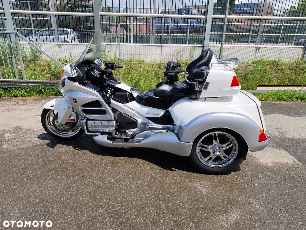 Honda GL - 26