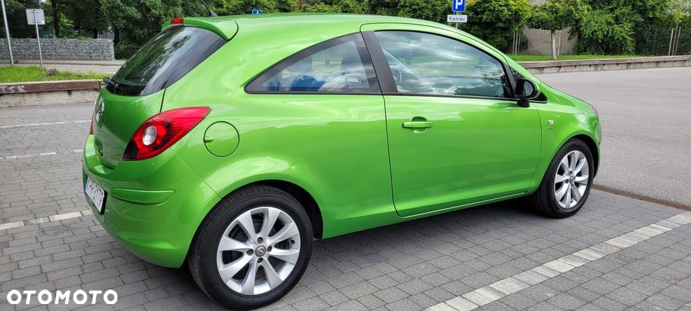 Opel Corsa 1.4 16V Active - 6
