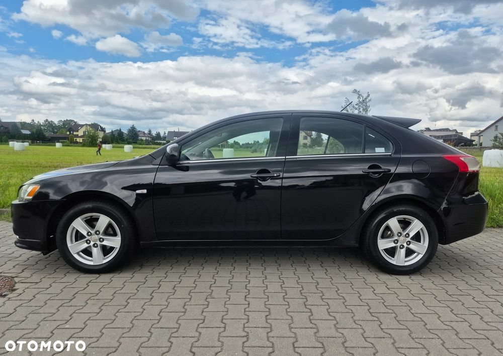 Mitsubishi Lancer 1.8 Intense - 6