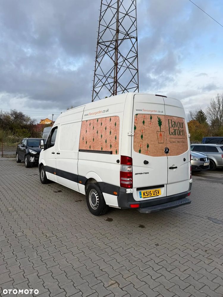 Mercedes-Benz Sprinter - 3