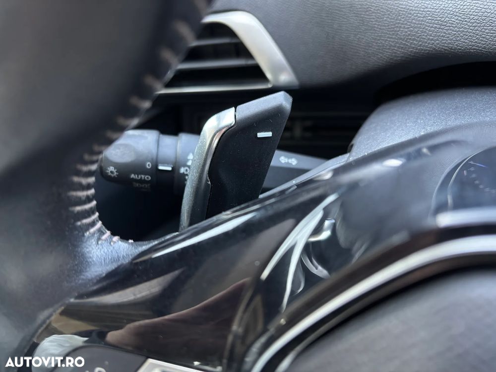 Peugeot 3008 BlueHDi 130 Stop & Start EAT8 Active Business-Paket - 27