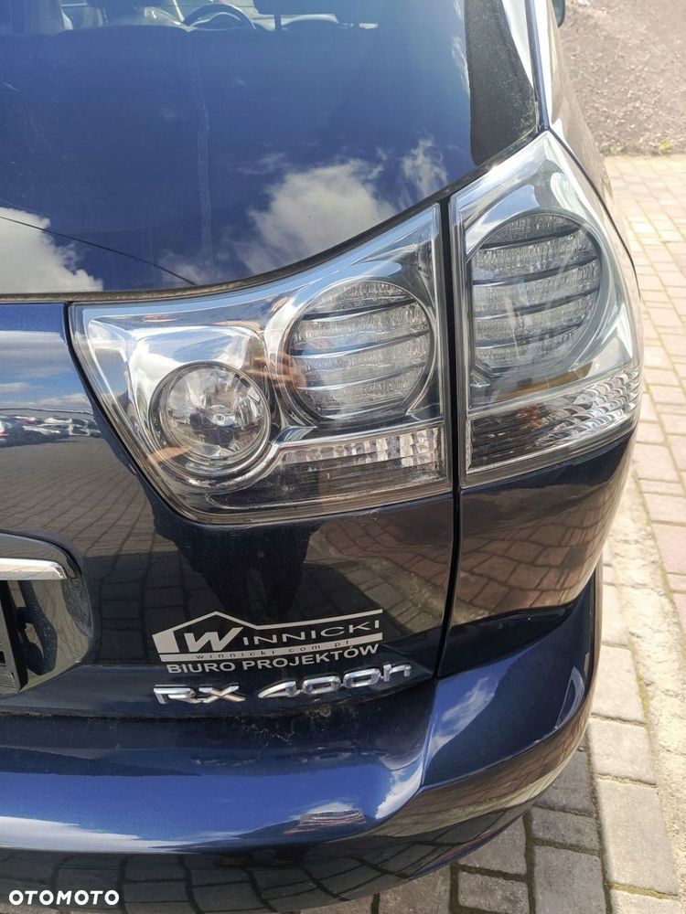 LEXUS RX400H II LAMPA PRAWA TYŁ TYLNA W KLAPĘ EU - 1