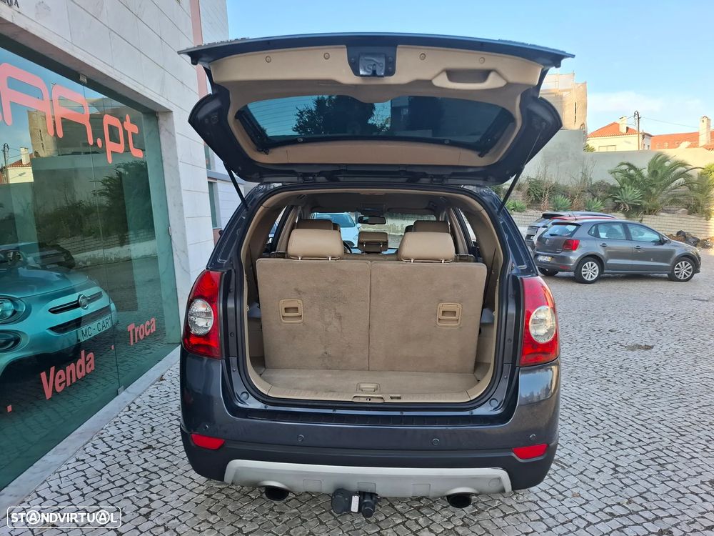 Chevrolet Captiva 2.0 VCDi LT 7L - 26