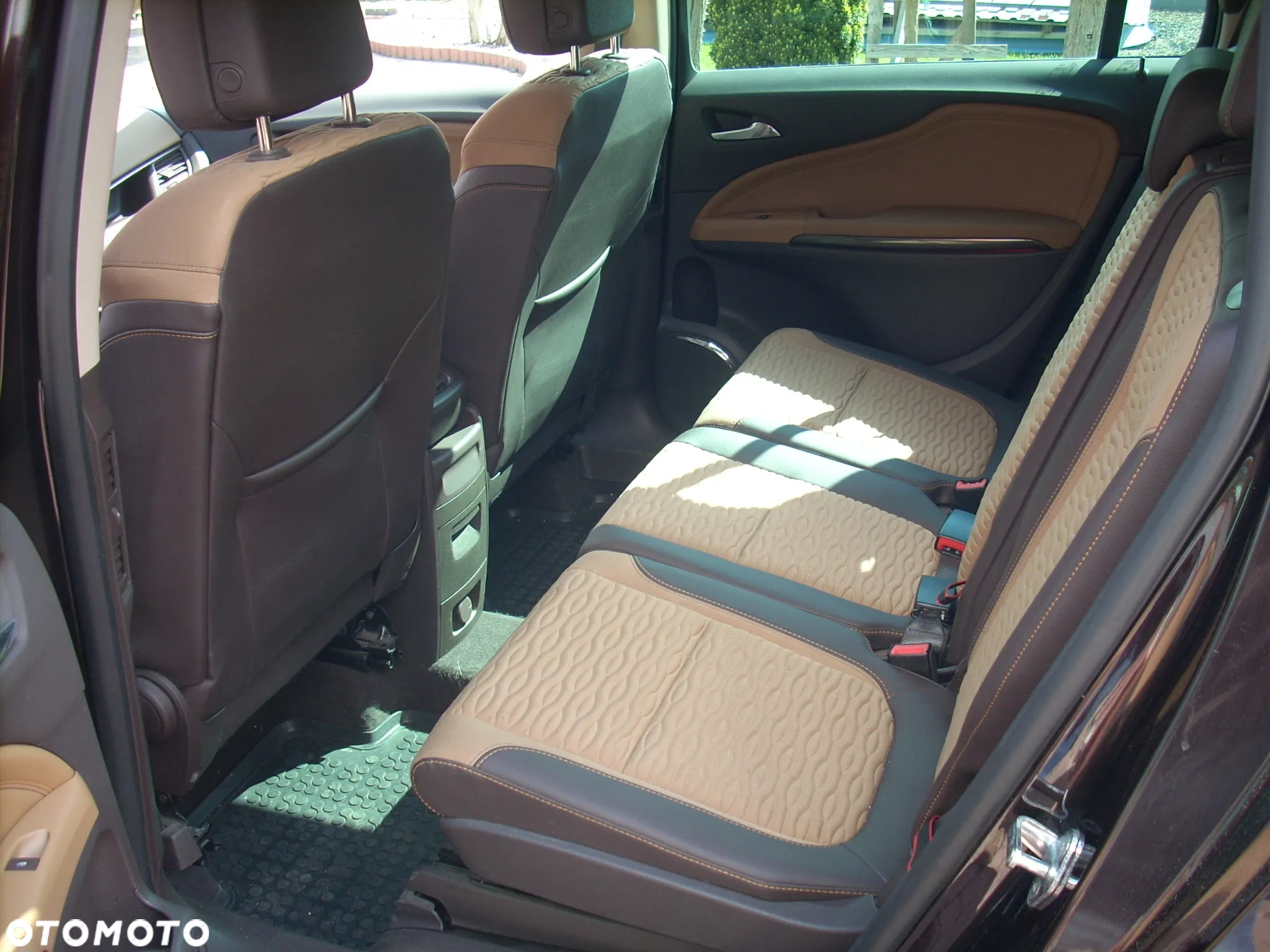 Opel Zafira 2.0 CDTI Cosmo - 6