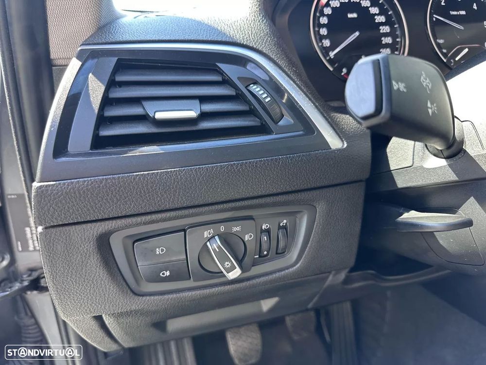 BMW 116 d Sport Line - 13