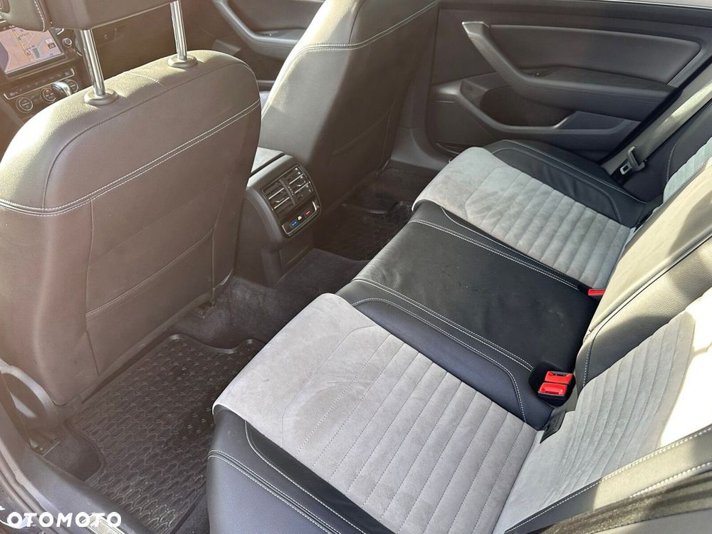 Volkswagen Passat Variant - 14