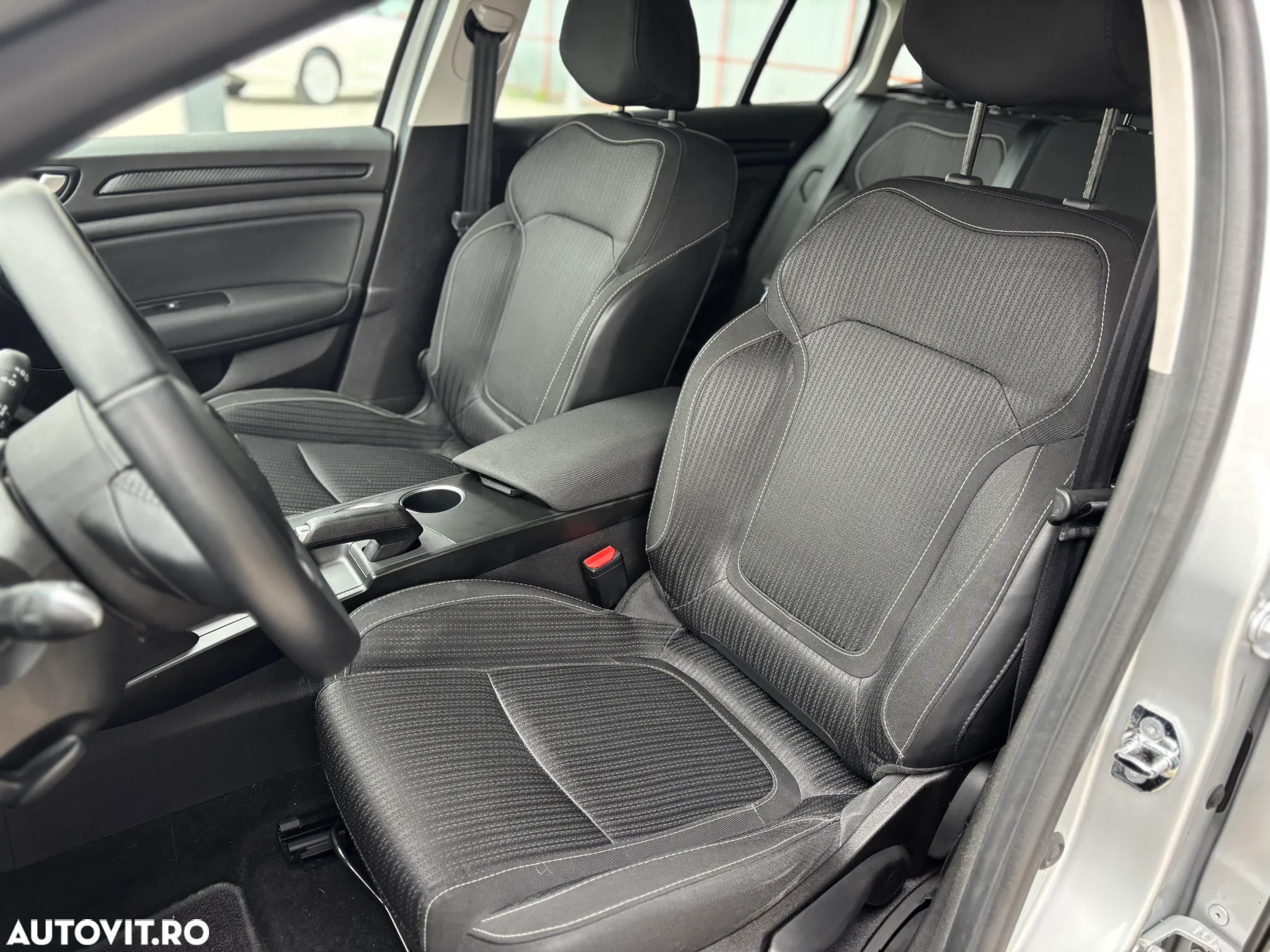 Renault Megane BLUE dCi 115 EDC BUSINESS EDITION - 15