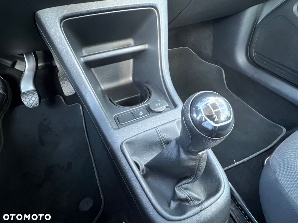 Volkswagen up! 1.0 move - 15