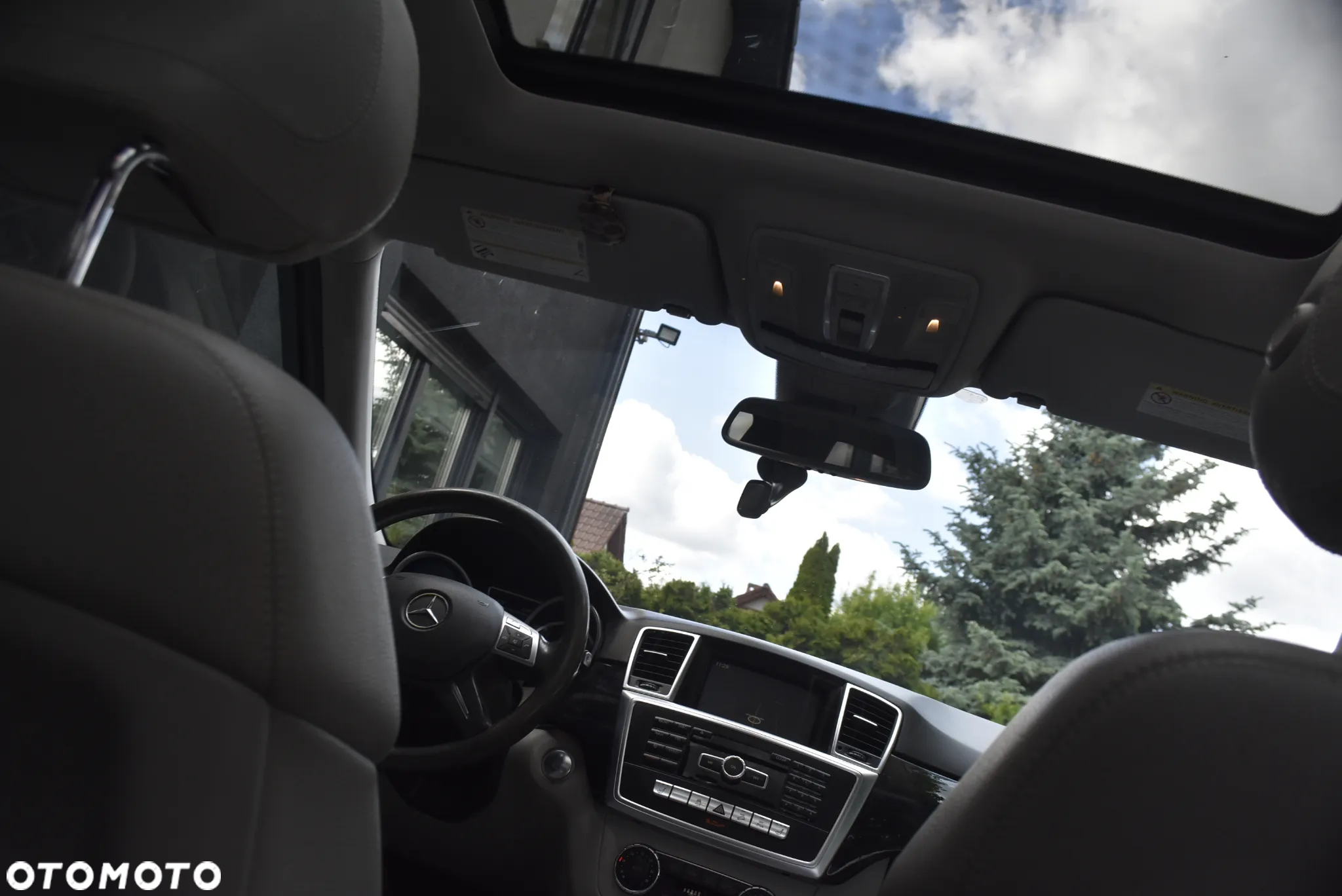 Mercedes-Benz ML 350 BlueTEC 4MATIC 7G-TRONIC Edition 1 - 24