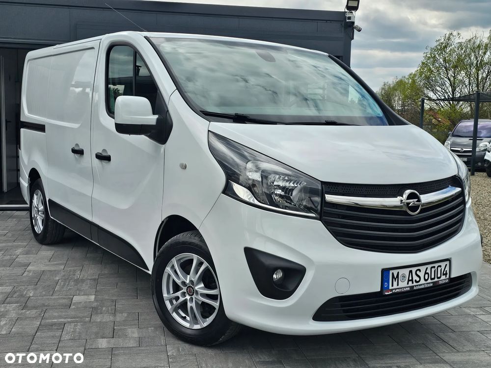 Opel Vivaro - 18