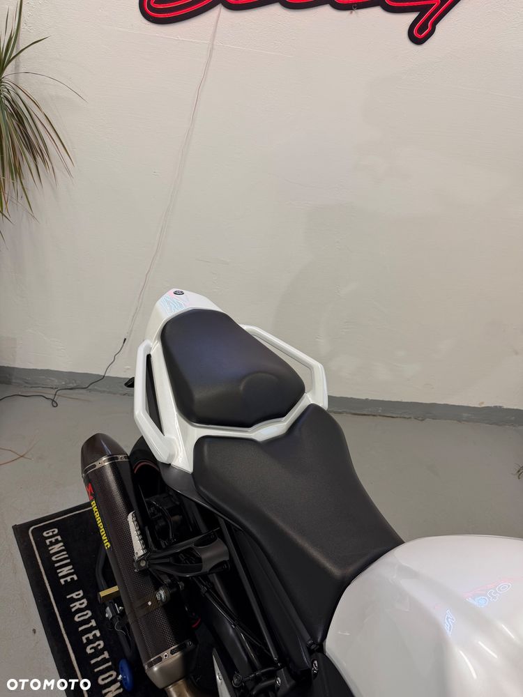 Yamaha FZ - 14