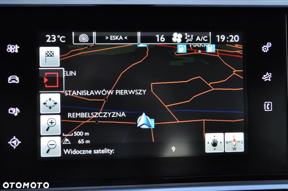 Citroën C4 Cactus 1.2 PureTech Shine S&S - 26