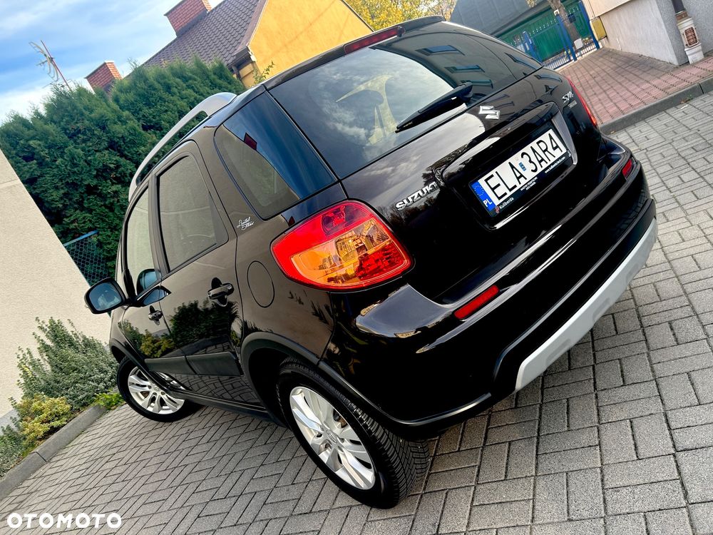Suzuki SX4 Classic 1.6 VVT 4x2 Comfort - 16