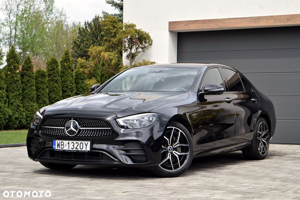 Mercedes-Benz Klasa E 220 d 4-Matic AMG/Avantgarde - 2