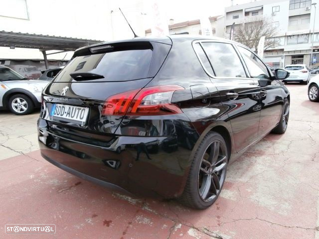 Peugeot 308 BlueHDi 130 Black Edition - 5