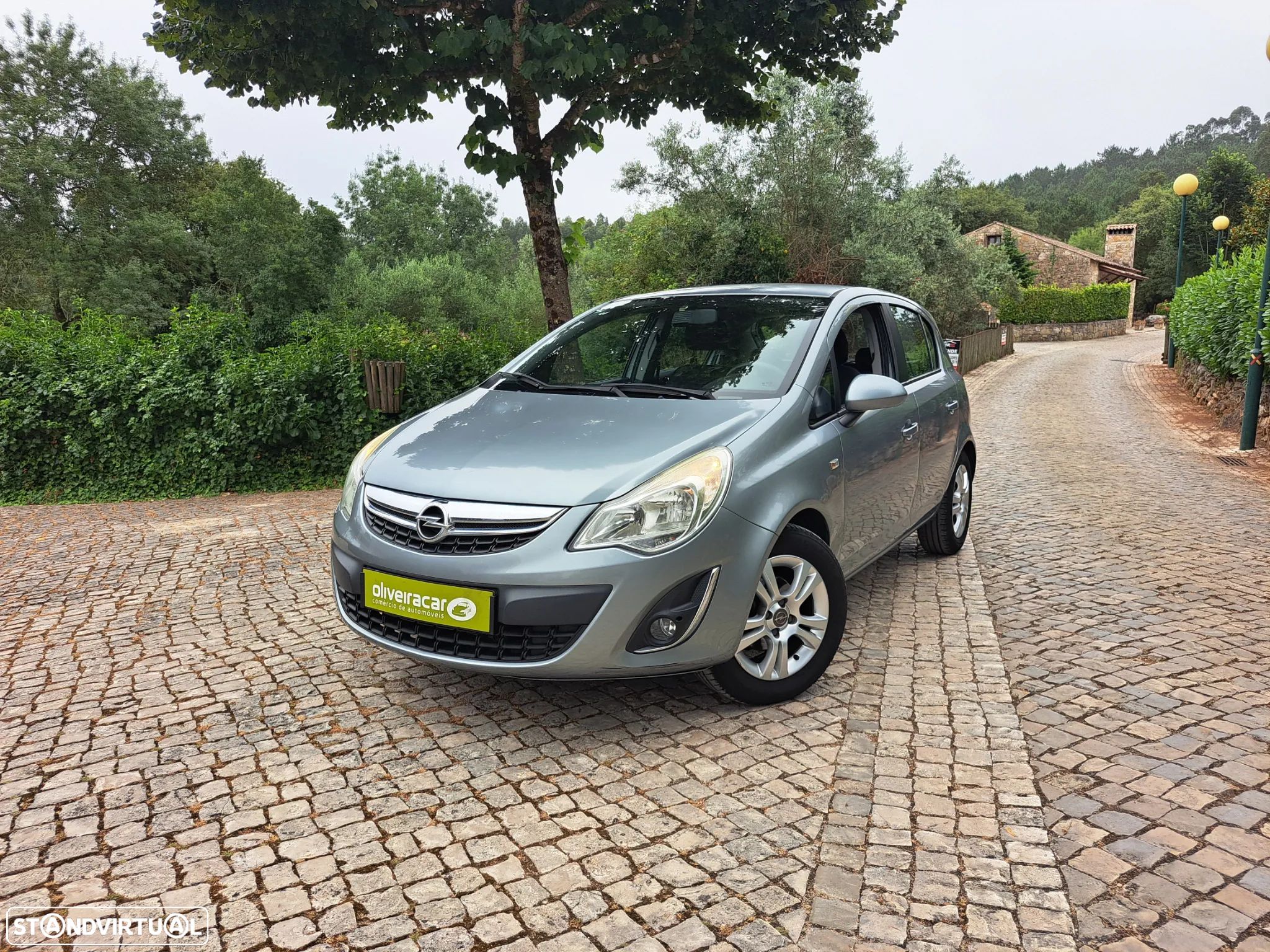 Opel Corsa - 1
