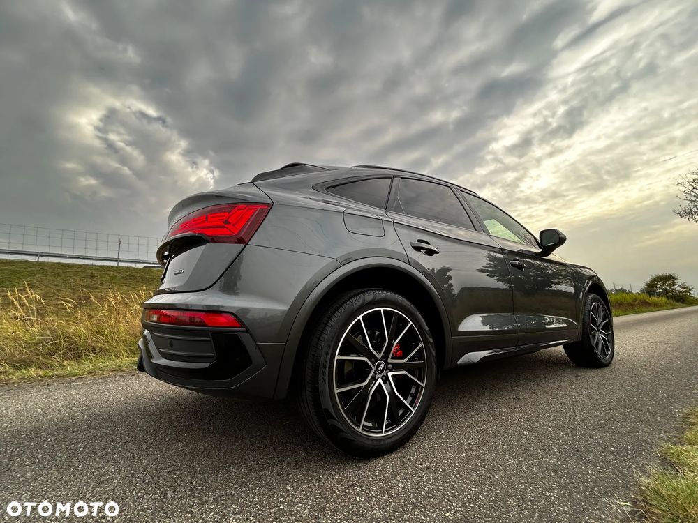 Audi Q5 Sportback - 11