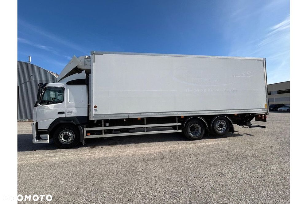 Volvo FM460 6x2 + CARRIER SUPRA 1250 - 9