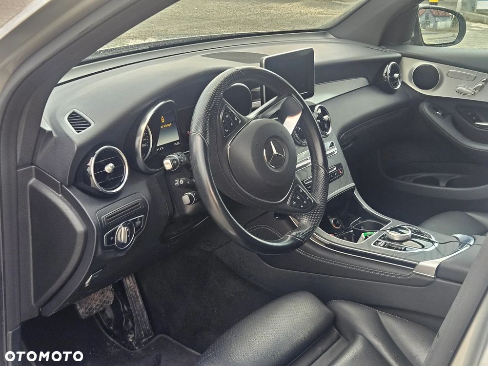 Mercedes-Benz GLC 300 4Matic 9G-TRONIC - 7
