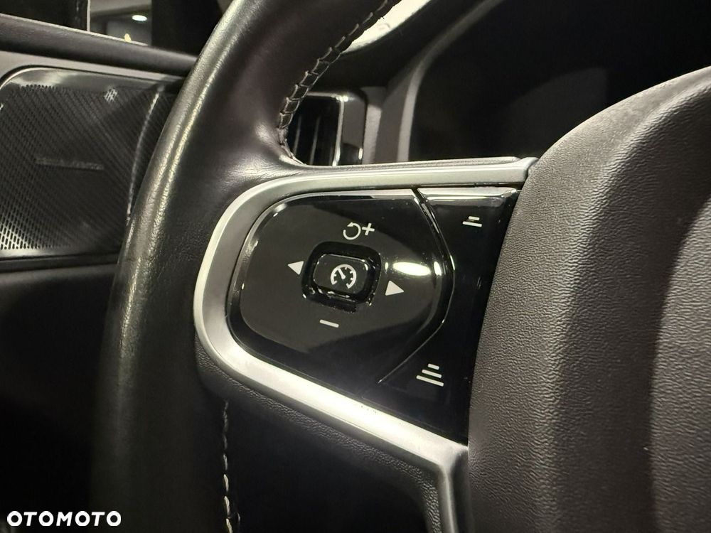 Volvo XC 60 D4 Inscription - 39
