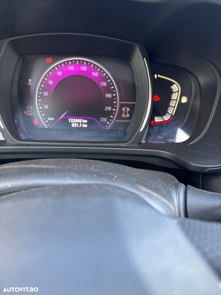 Renault Kadjar - 8