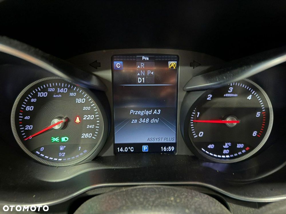 Mercedes-Benz GLC - 15